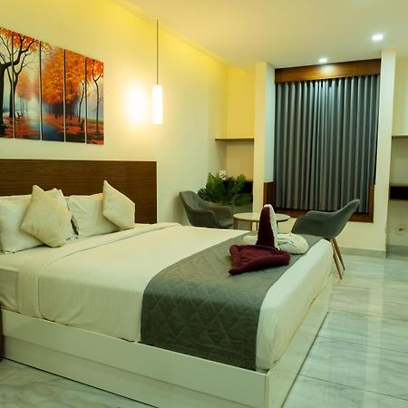 Miracle Hotel And Resorts Calecute Exterior foto