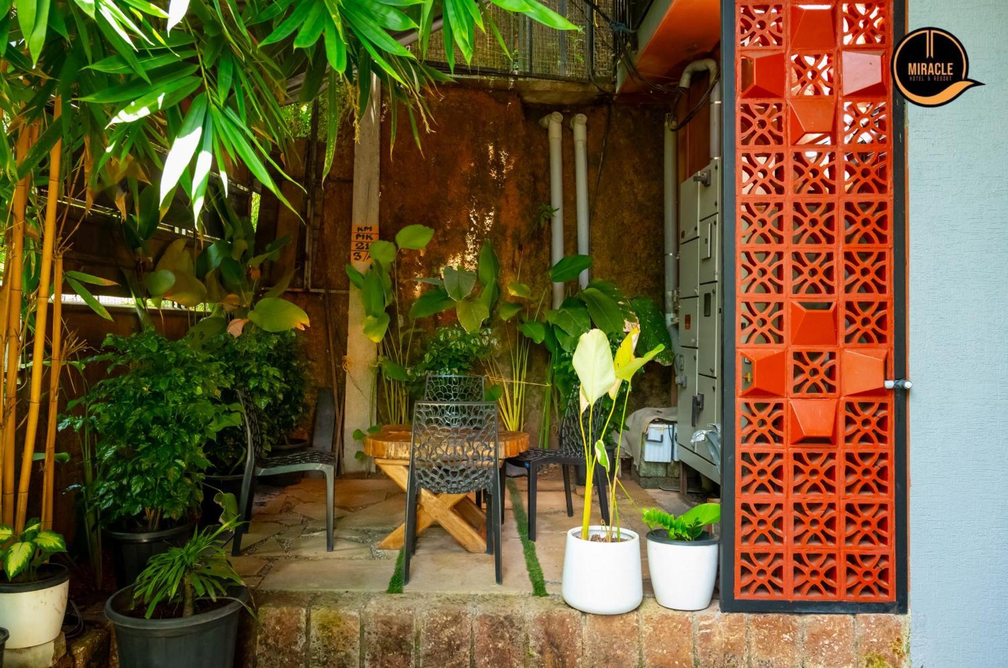 Miracle Hotel And Resorts Calecute Exterior foto